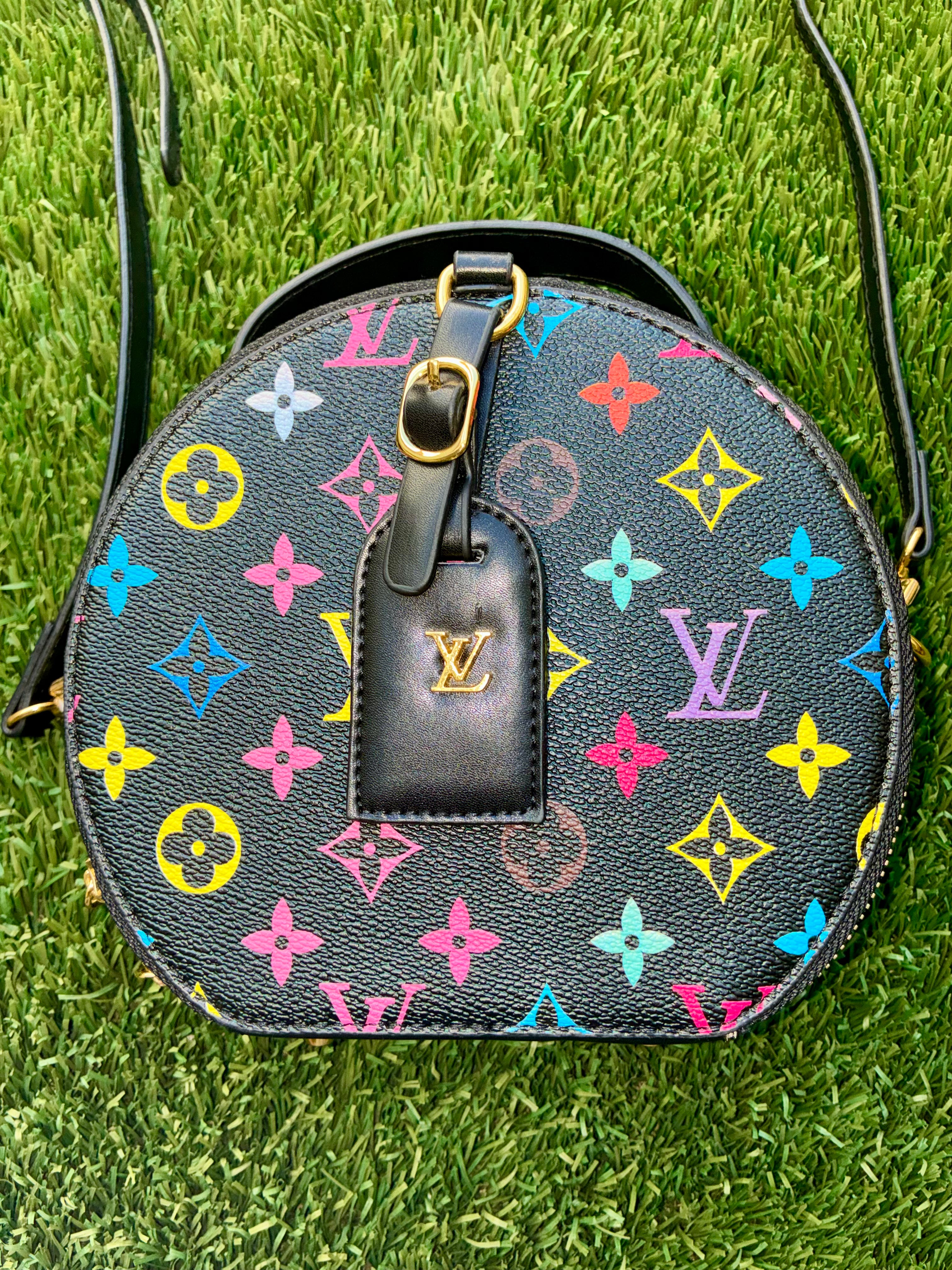 LV Mini Boite Chapeau Handbag(black/rainbow)