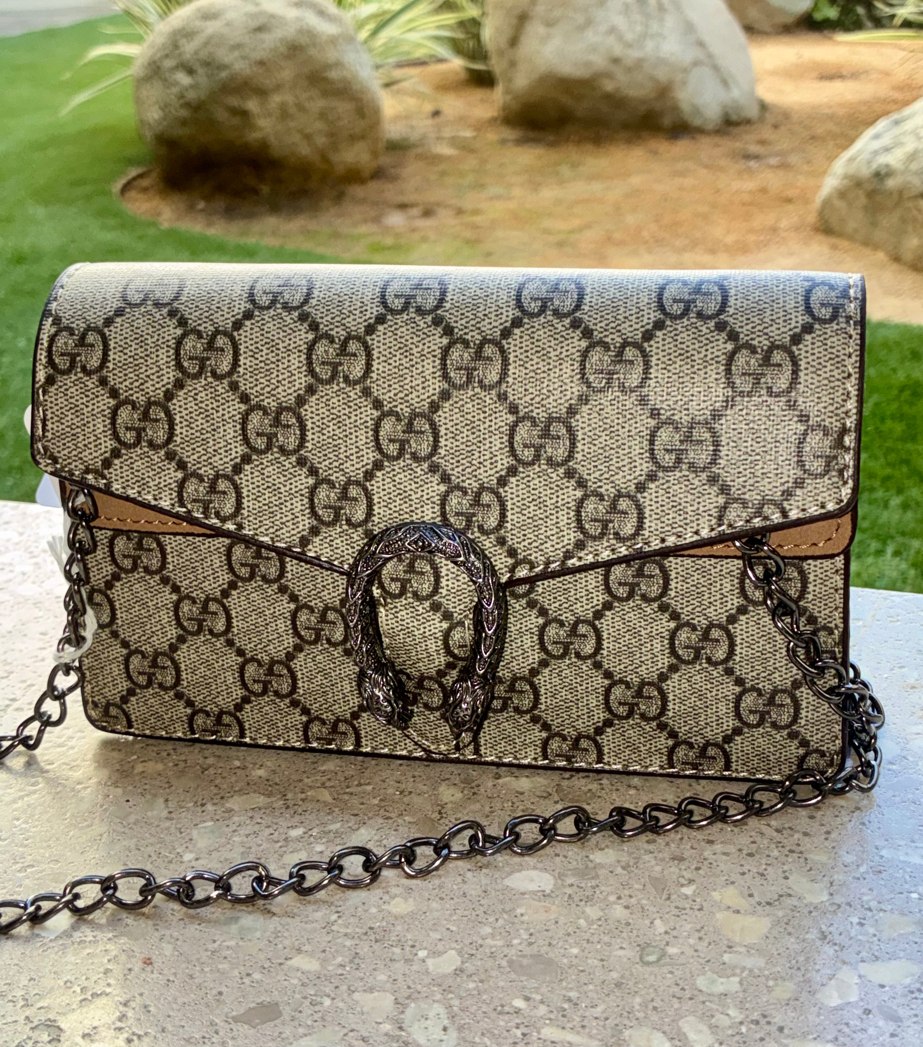 Gucci Dionysus Small Shoulder Bag
